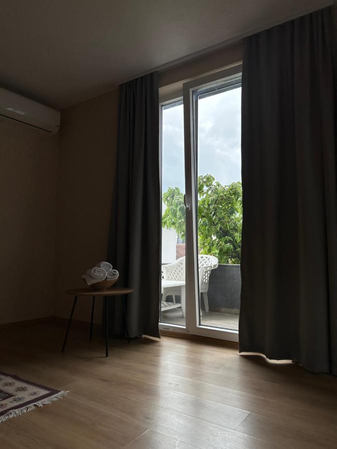 Bora Hotel Peje Luaran gambar